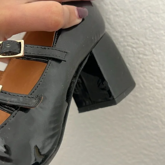 Sezane Soline Black Patent Leather Mary Jane Heels - Picture 4 of 6